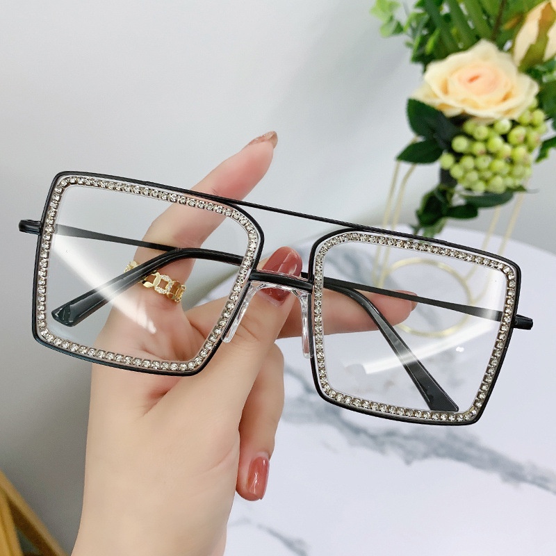 Kính Mát Gọng Lớn Đính Đá Phong Cách Âu Mỹ Sang Trọng