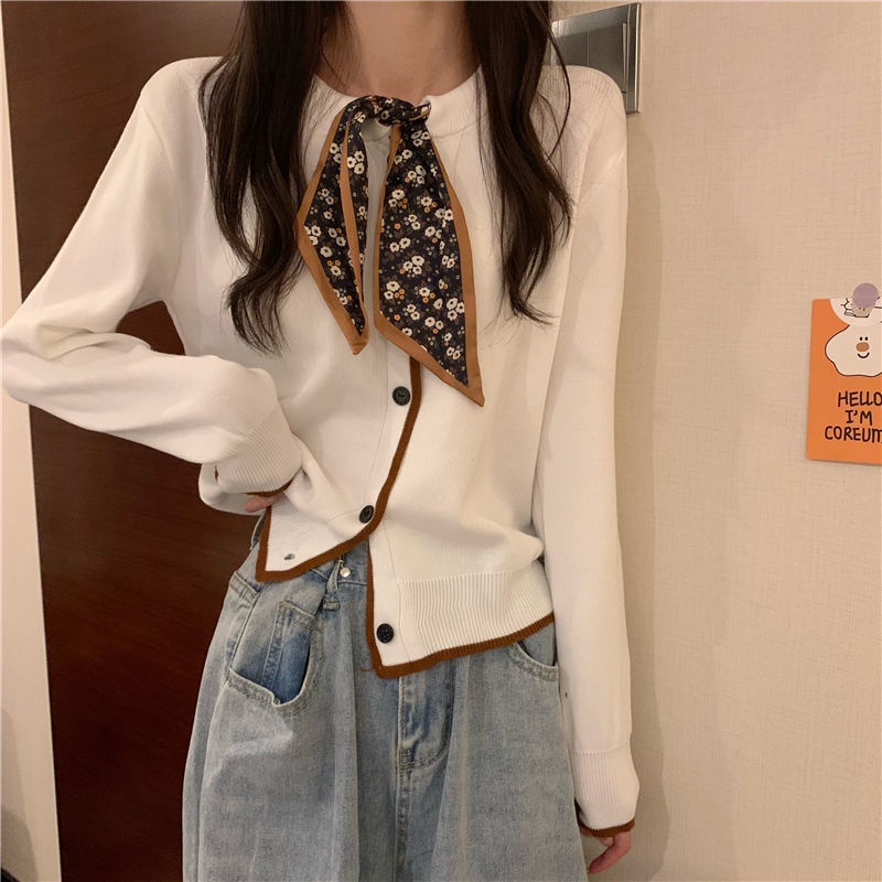 Áo Khoác Cardigan Dệt Kim Phối Khăn Quàng Cổ Lụa Dệt Kim Thời Trang Thu Đông Hàn Quốc Thiết Kế Mới Năm 2021
