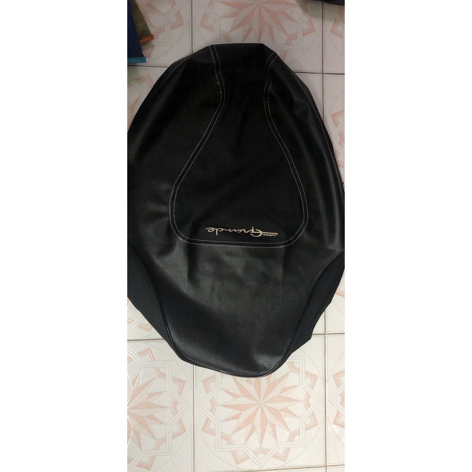 Áo bọc yên xe Grande