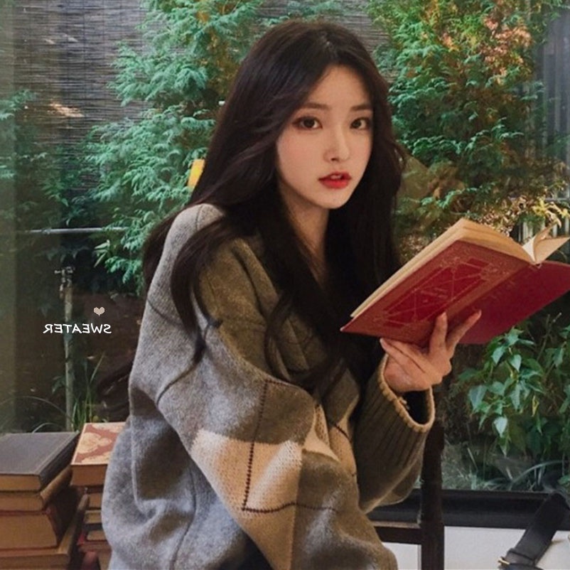 Áo Len Tay Dài Cổ Chữ V Form Rộng Họa Tiết Sọc Caro Phong Cách Vintage Hàn Quốc | BigBuy360 - bigbuy360.vn