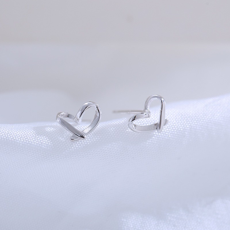 Khuyên tai, bông tai nữ Bạc 925 hình trái tim nhỏ xinh xắn her.accessories H42T