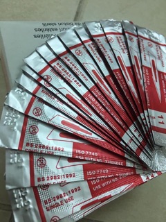 Dao trích mụn số 11 KIATO