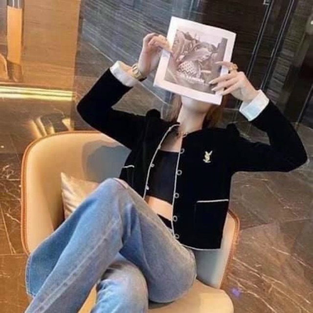 New Áo khoác nhung sịn xò .