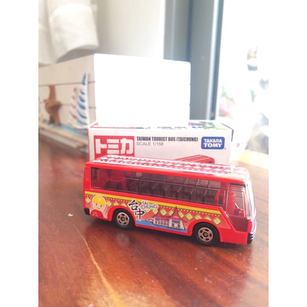 Xe tomica Taiwan bus- Phiên bản xe buýt Đài Loan màu đỏ- Có hộp