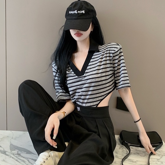 Áo liền quần HAGA áo bodysuit nữ cộc tay cổ V cá tính ALT18