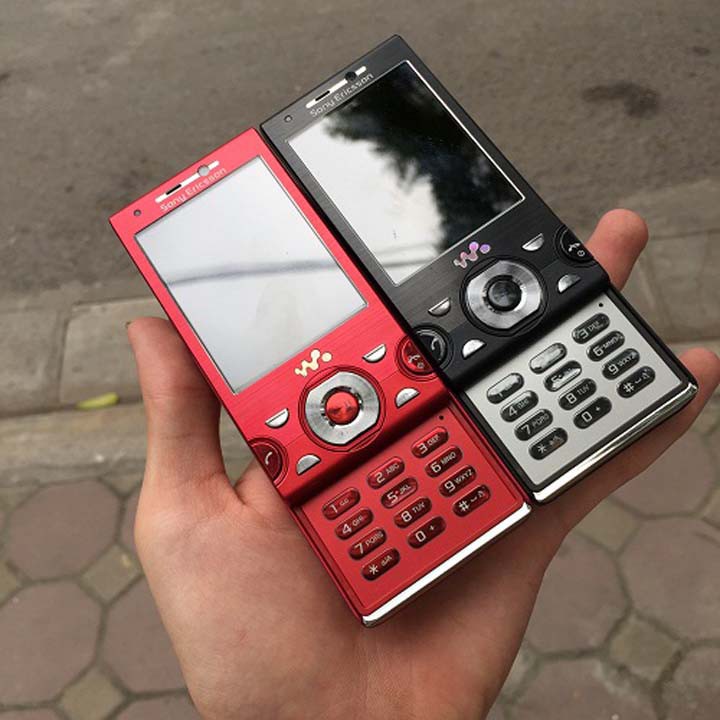 ĐIỆN THOẠI SONY ERICSSON W995 LIKE NEW