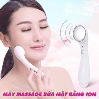 Máy Massage mặt bằng ion thẩm thấu kem dưỡng
