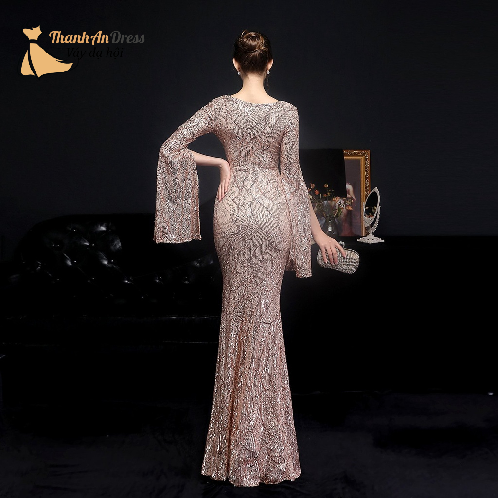 Đầm body tay xẻ thêu kim sa họa tiết sang chảnh