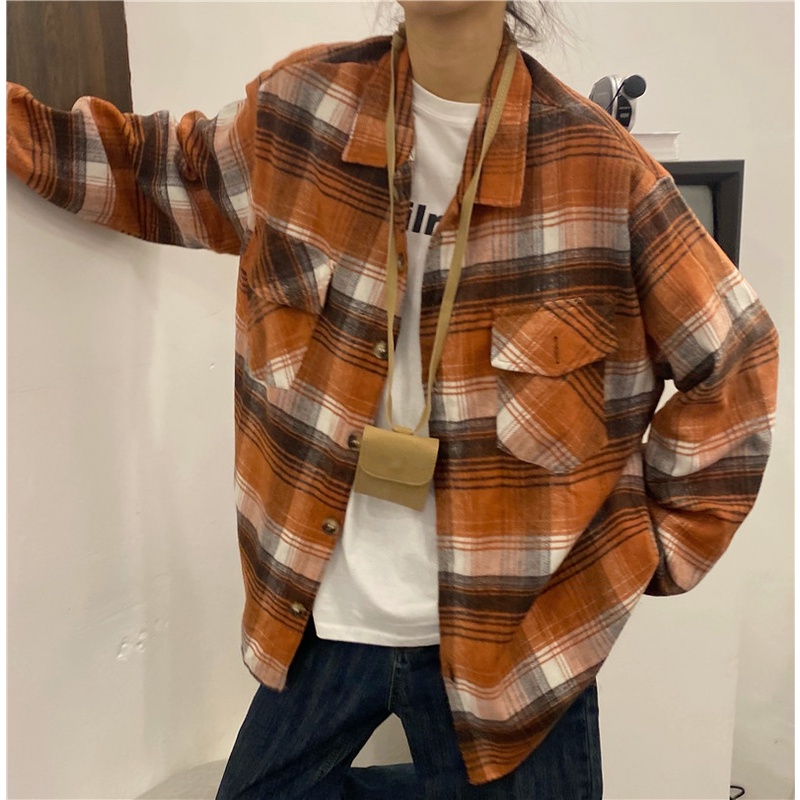 Áo sơ mi tay dài dáng rộng kẻ sọc kiểu retro cá tính