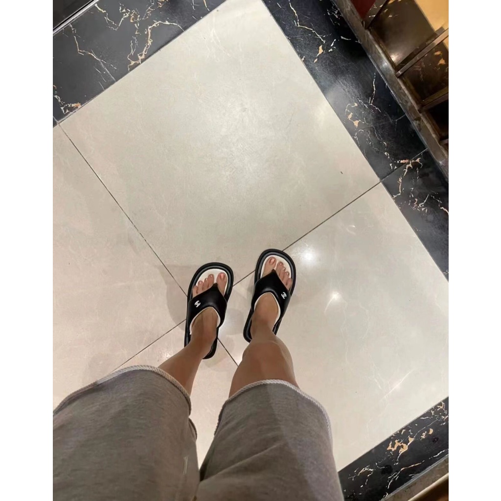 Xăng đan Da Bóng Thời Trang Cho Nữ