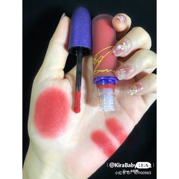 Son kem lì Mac Lisa-Powder kiss liquid lip color