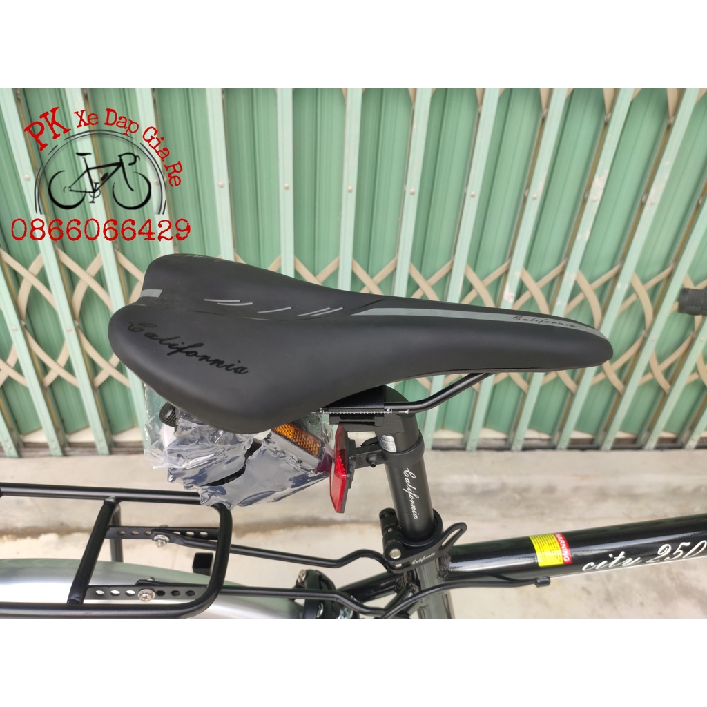 Xe đạp thể thao CALIFORNIA CITY250 kèm gác baga và chắn bùn dài, Xe mới bảo hành 1 năm