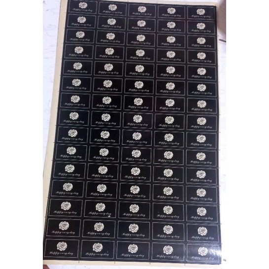 Tờ tem gắn lên bó hoa.1 tờ 75 cái.Tem socola 1 tờ 580 cai