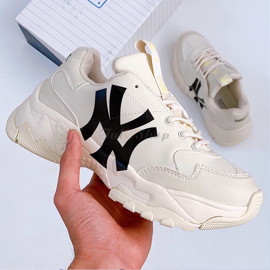 Giày Sneaker MLB màu trắng chữ ny đen