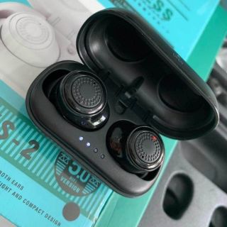 Tai nghe bluetooth