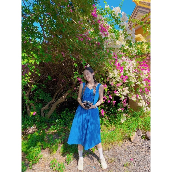 Đầm dài xanh dương không tay