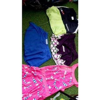 set đồ bơi và mũ chuông