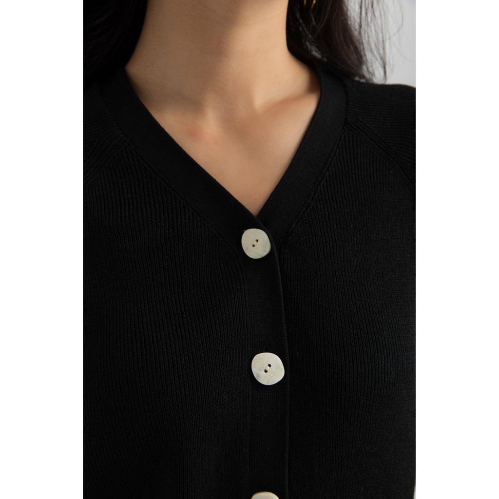 [Mã WABRWA15 giảm 15% đơn 300K] Áo khoác nữ IVY moda MS 77B7187 | BigBuy360 - bigbuy360.vn