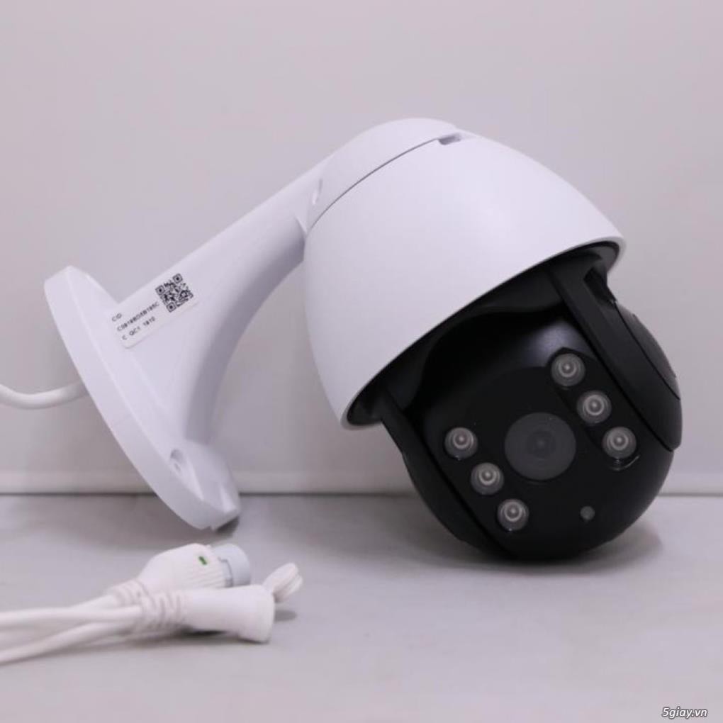 Camera WIFI - Camera Ip Giám Sát CareCam Ngoài Trời 19HS200 Xoay Theo Chuyển Động 1080P Chính Hãng