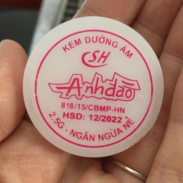 Sáp nẻ anh đào