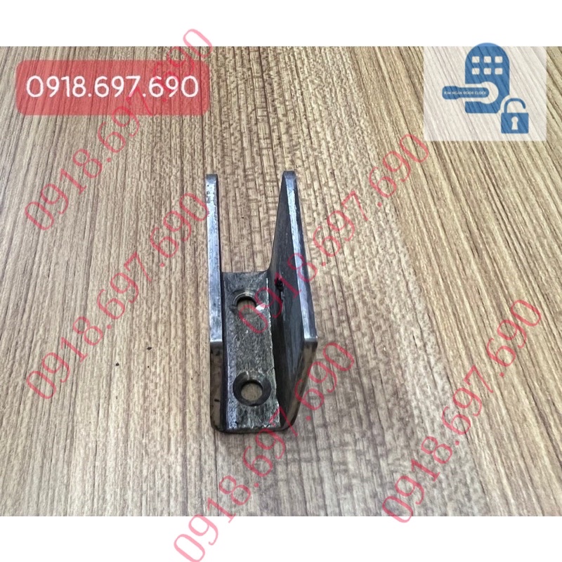 Bát U42mm kẹp kính kệ nhà tắm - vách kính cố định kính 10-12mm kèm vít  bắt  304 và tacke