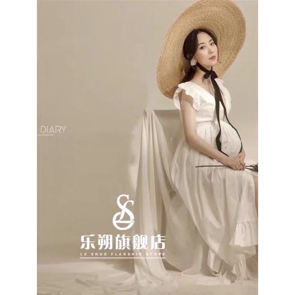 Váy đầm bầu chụp hình nghệ thuật cao cấp