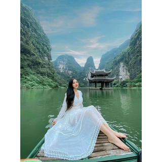 Đầm maxi trắng đan dây lưng