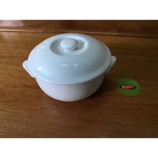 Thố chưng yến cao cấp 60.000đ một thố.