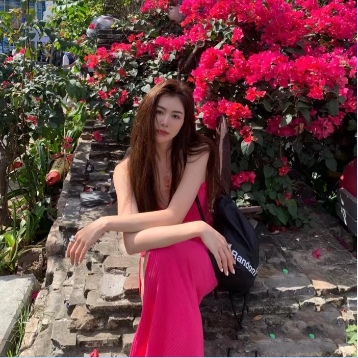 Đầm Dài Hai Dây Cổ Chữ V Hở Lưng Màu Trơn Dành Cho Nữ