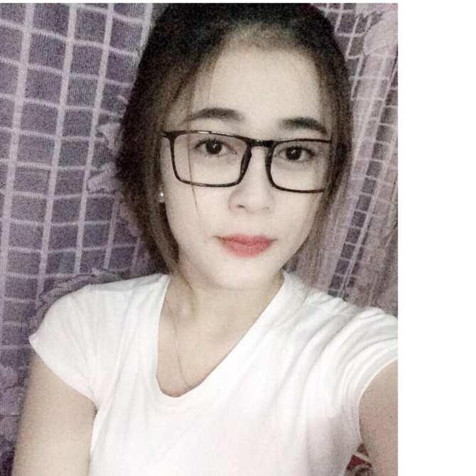 Gọng kính cận rẻ đẹp