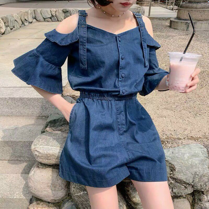 Jumpsuit ngắn khuyết vai cách điệu, bộ jum short jean denim - DTH