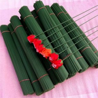 1kg kẽm cành 40cm gắn hoa, khoảng 200 cành