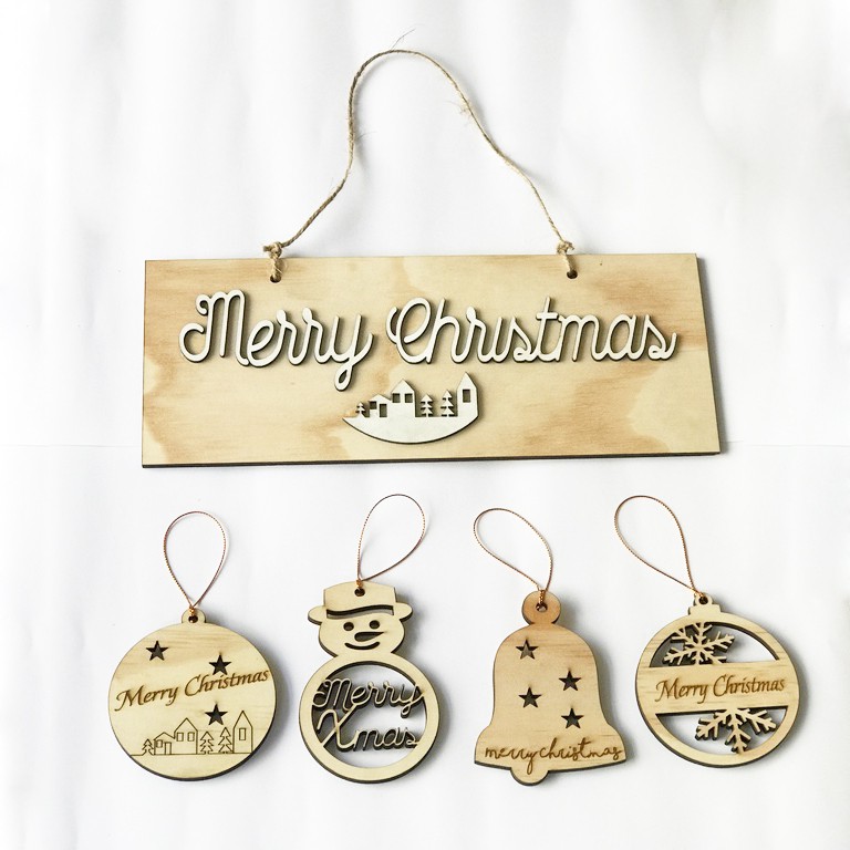 Phụ kiện trang trí Noel: Bảng treo cửa vintage hình chữ nhật khắc chữ Merry Christmas