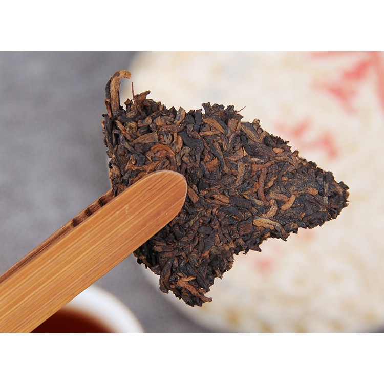 BÁNH TRÀ PHỔ NHĨ CHÍN VÂN NAM THƯỢNG HẠNG KIM NHA TIỂU BÍNH 13 NĂM TUỔI 100 GRAM (NĂM SẢN XUẤT 2009)