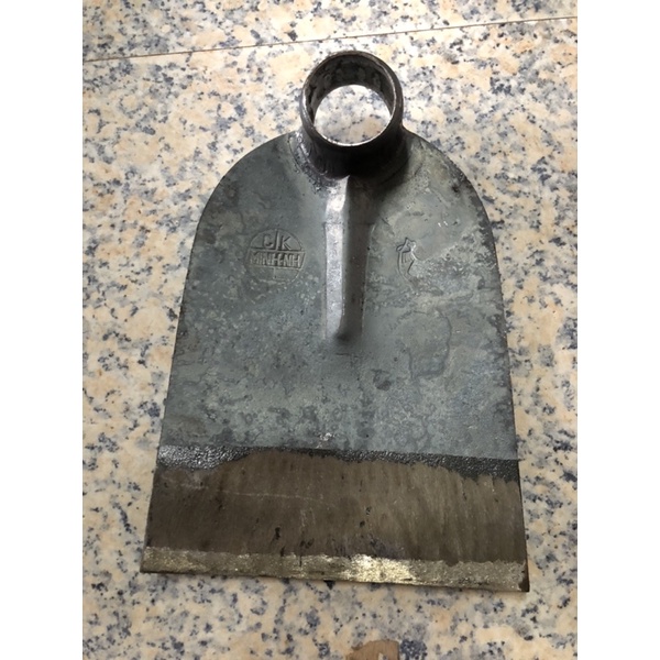 lữ cuốt đất nhíp xe ôtô thương hiệu con gà