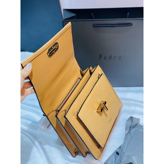 𝐓𝐮́𝐢 𝐏𝐞dro đeo chéo da rắn