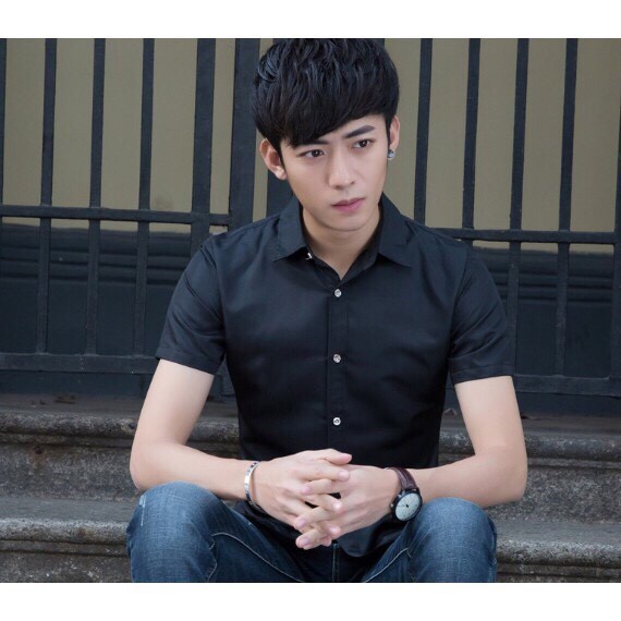 Áo sơ mi ngắn tay màu xanh lam mẫu mới nhất vải mềm mịn chống nhăn phong cách Hàn Quốc