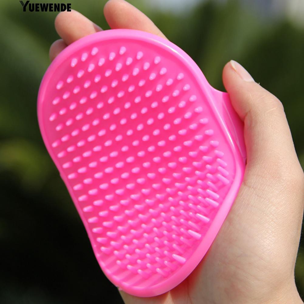 Bàn chải cao cu hỗ trợ mát xa và tắm dành cho thú cưng