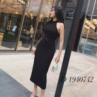 Đầm cổ yếm phối nịch