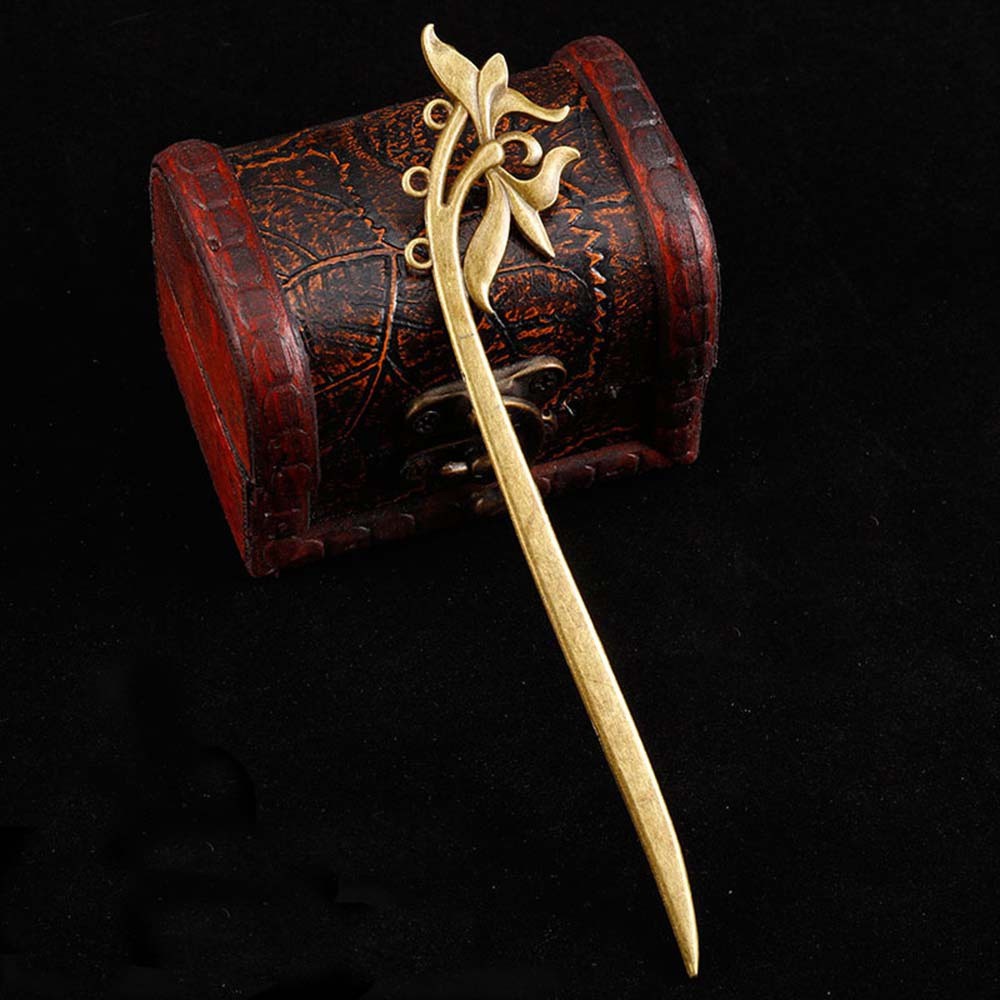 Trâm Cài Tóc Bằng Kim Loại Chạm Khắc Phong Cách Trung Hoa Cổ Điển Cho Nữ