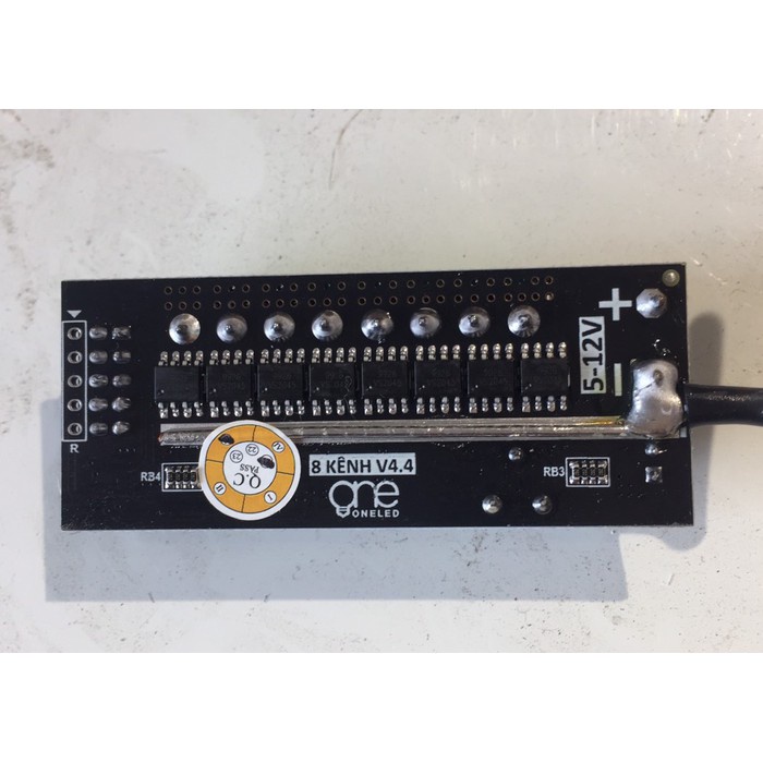 Mạch led vẫy 5V- 12V LEDONE 8 Cổng 6A | BigBuy360 - bigbuy360.vn