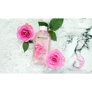 Nước hoa hồng dành cho da khô và nhạy cảm Garnier soothing vitamin tonic rose extract 200ml