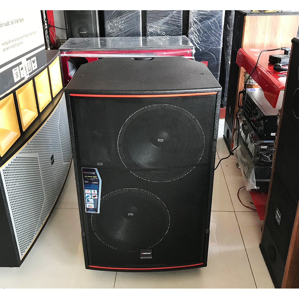 Loa kéo OMATON P-5600K, loa karaoke thùng gỗ bass đôi 30cm, công suất đỉnh 980W, kèm 2 micro UHF