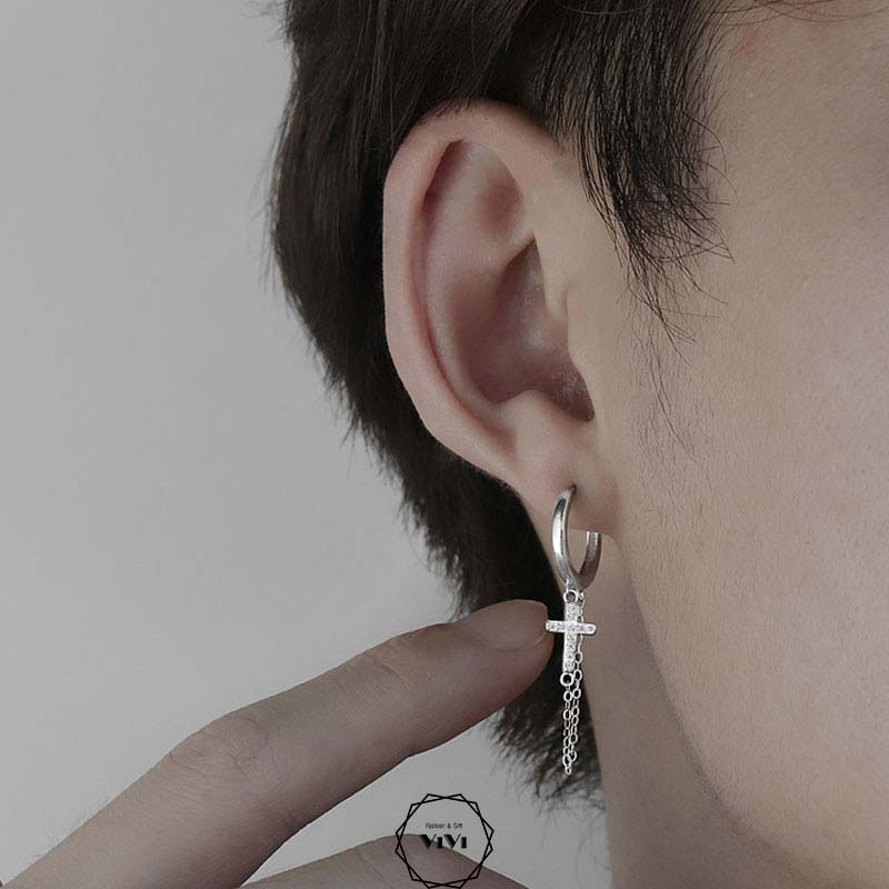 Bông tai bạc nam Thánh Giá Crucifix – khuyên tai bạc ViVi_Gift
