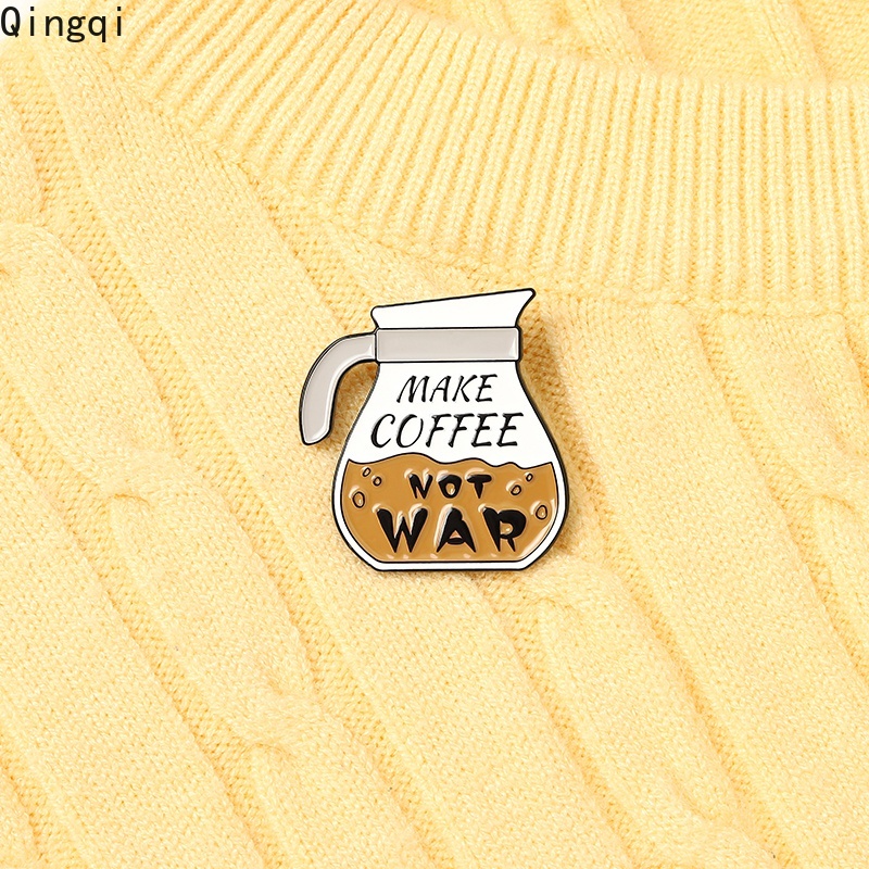 Ghim cài áo Miss Zoe thiết kế kiểu bình cà phê hoạt hình đáng yêu