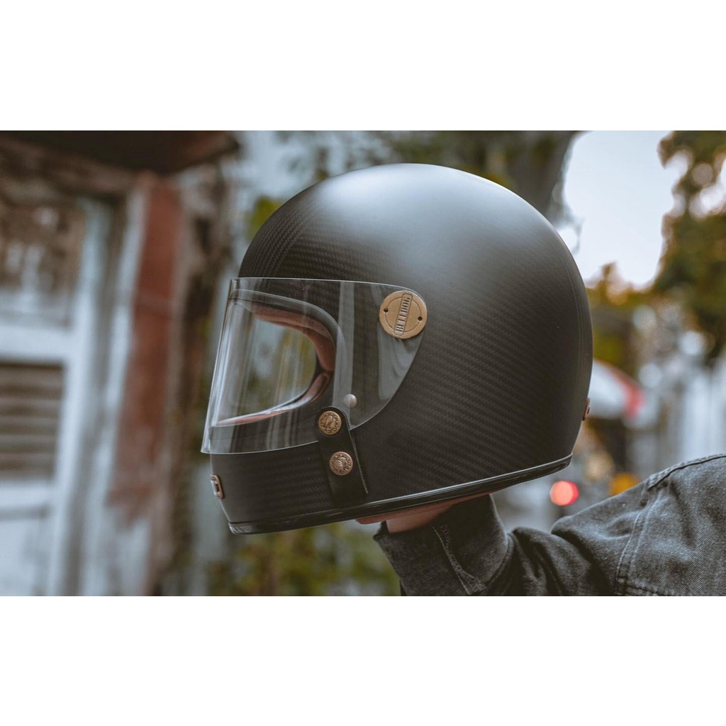 Mũ fullface Bulldog Classico Carbon cổ điển , classic siêu nhẹ