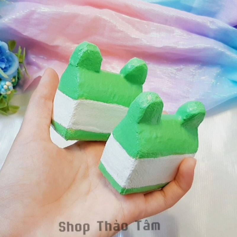 Squishy handmade hộp sữa hình ếch xanh cute