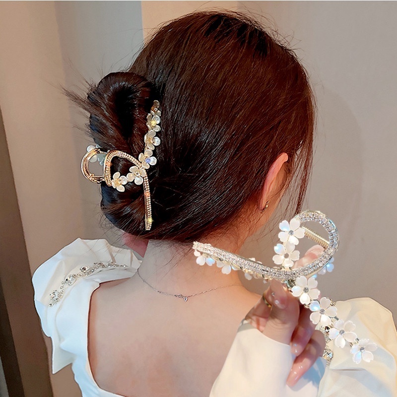 Kẹp Tóc Hình Hoa Đính Đá Kiểu Dáng Tinh Tế Thời Trang Cho Nữ