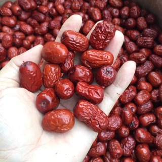 Táo đỏ tân cương gói 1kg