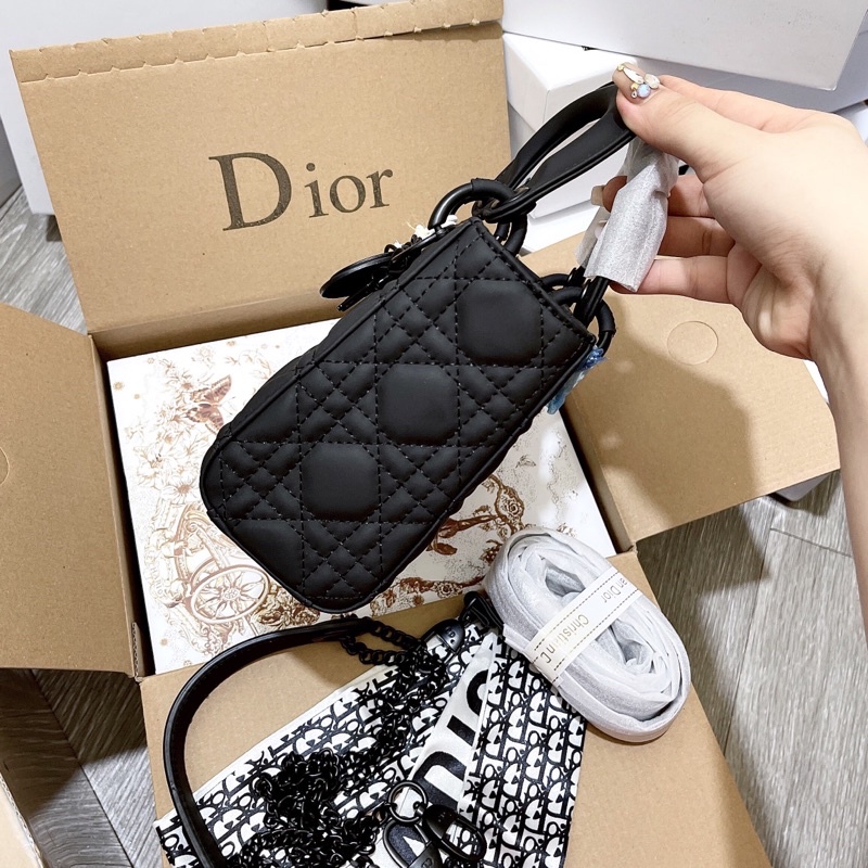 Túi trần trám size 17 kèm khăn quấn + 2 bảy dây , 2 lớp hộp